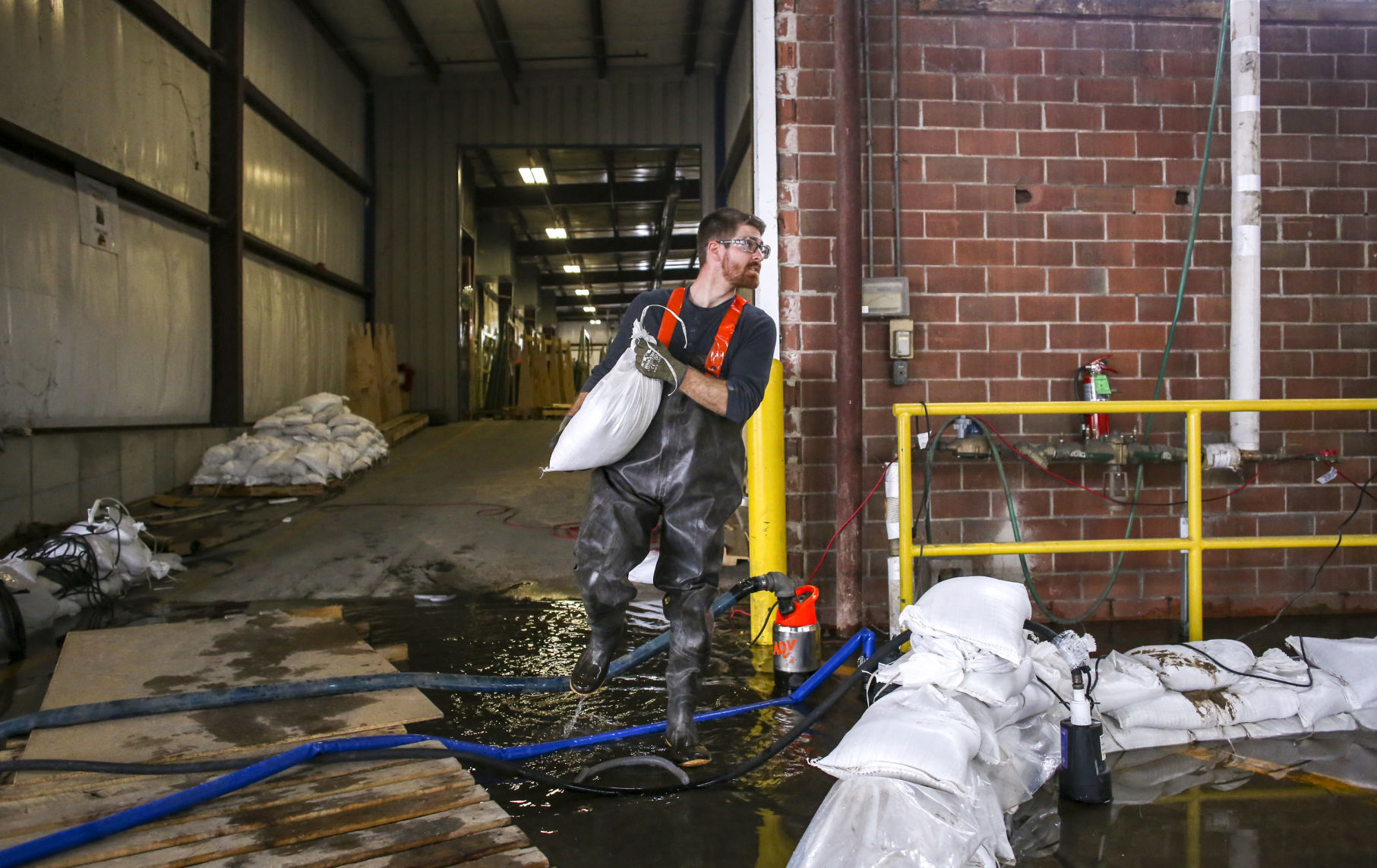 050419-qct-flood-aa-010